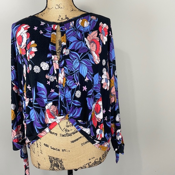 Free People 'Keepin' On' Floral Top xs - Picture 7 of 12
